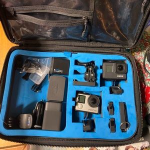 Go pro hero 4 and go pro black 7